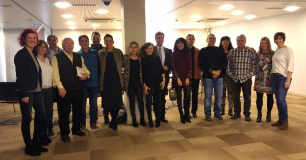 liderar equipos de innovacion Resumen final: liderando equipos de innovación , claves necesarias sobre liderazgo e innovación. Equipos de diversas organizaciones.