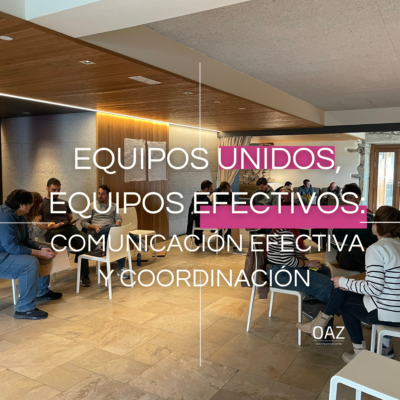 Equipo de profesionales participando en una dinámica de comunicación efectiva facilitada por Olaia Agirre en IrriSarri Business Land